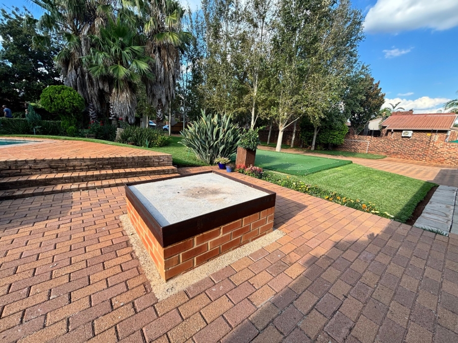 4 Bedroom Property for Sale in Doringkruin North West